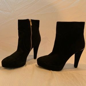 NWOT MICHAEL Michael Kors brand black high booties